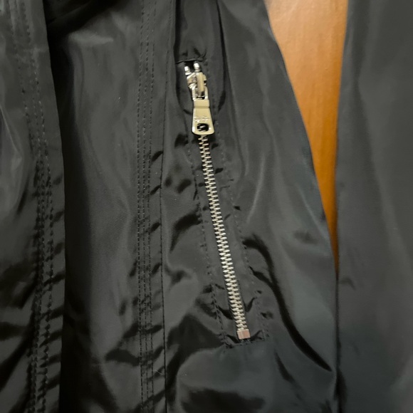 Jessica Simpson black coat
H - Picture 3 of 15